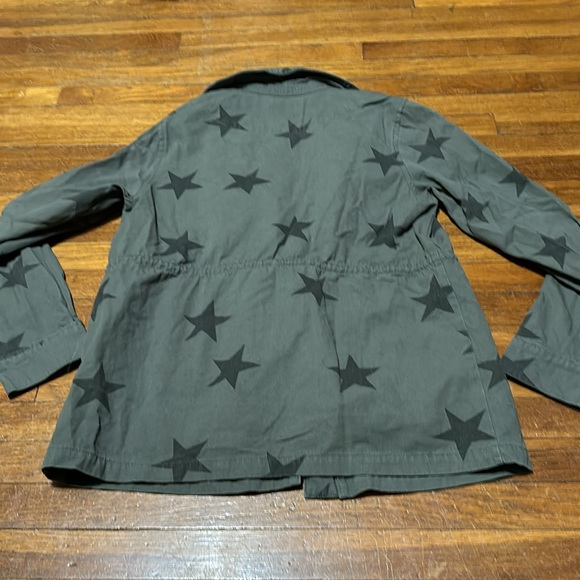 Vigoss Women’s Military Inspired Star Print Utility Jacket, Medium - Picture 3 of 6